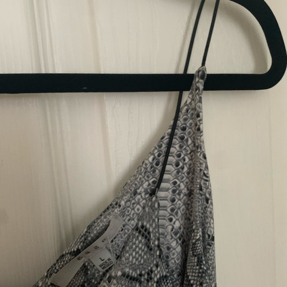 Bodysuit - Picture 5 of 5